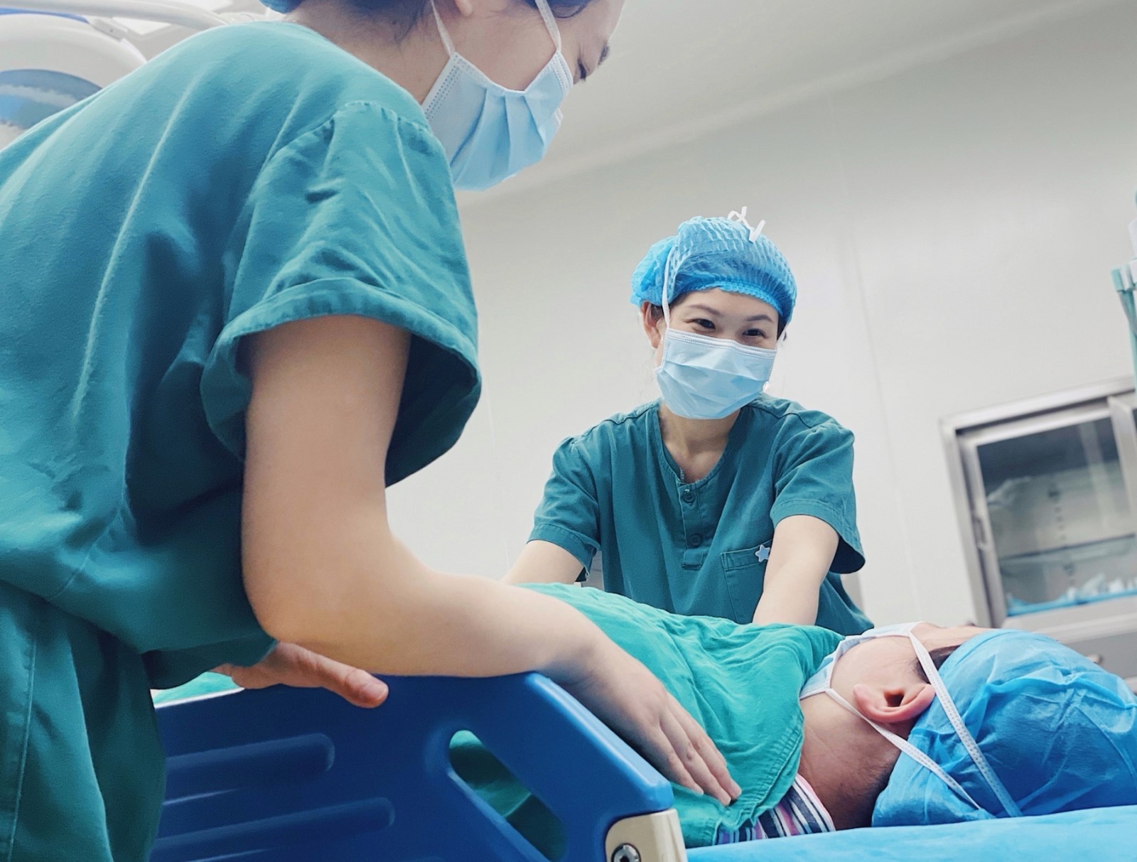 暖心服務(wù)，让手术里温暖如春